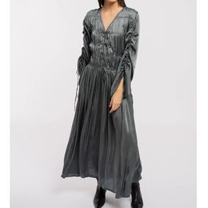 NWT! Laude the Label Elegant Long Sleeve Iris Charcoal Maxi Dress Sz Small